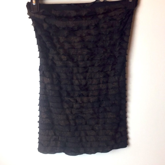Rue21 Tops - 🌸 Rue 21 black brown strapless top. Size medium.